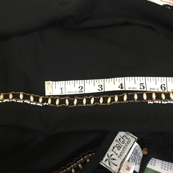 ๐ Heavily Beaded Resort Wear Tunic - Picture 4 of 5